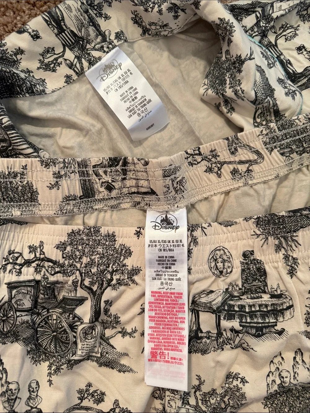 Disney Haunted Mansion Pajama Set - XL - Picture 2 of 4
